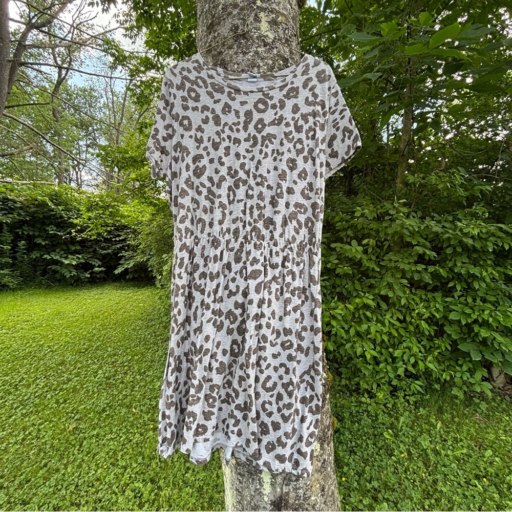 Old Navy Leopard Print Dress